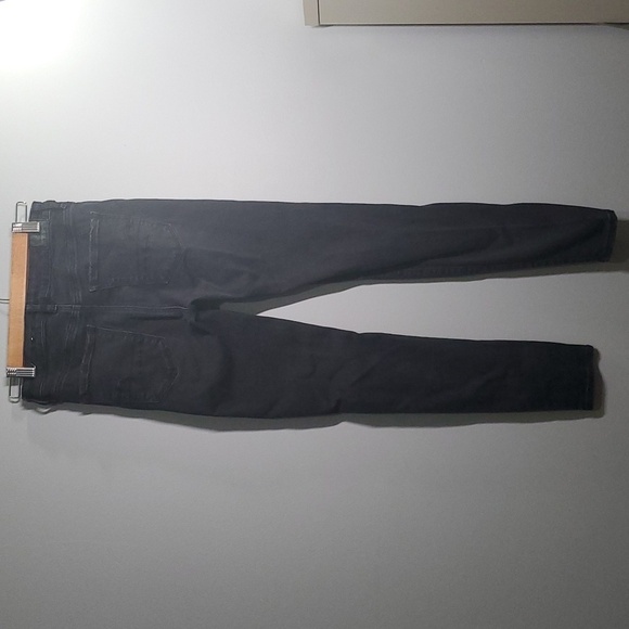 American Eagle jeans women's sz 6 black ripped holes knees super hi-rise jegging - Picture 3 of 12